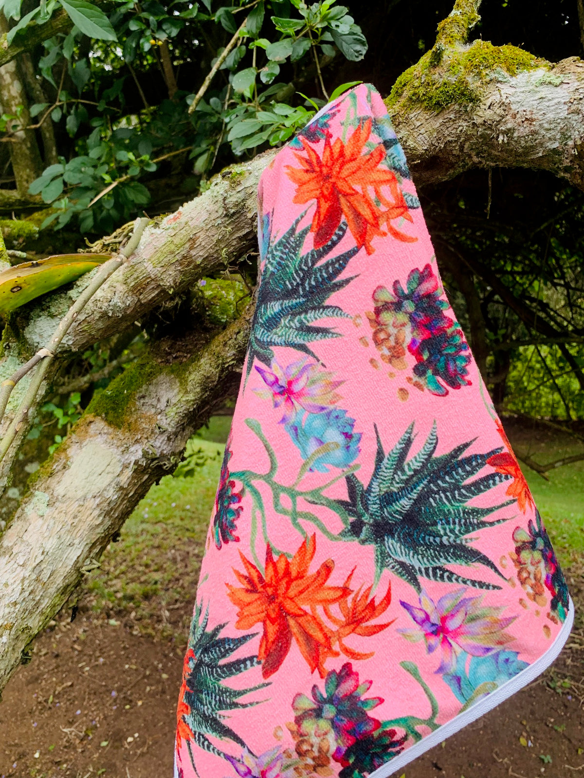 Guest hand towel