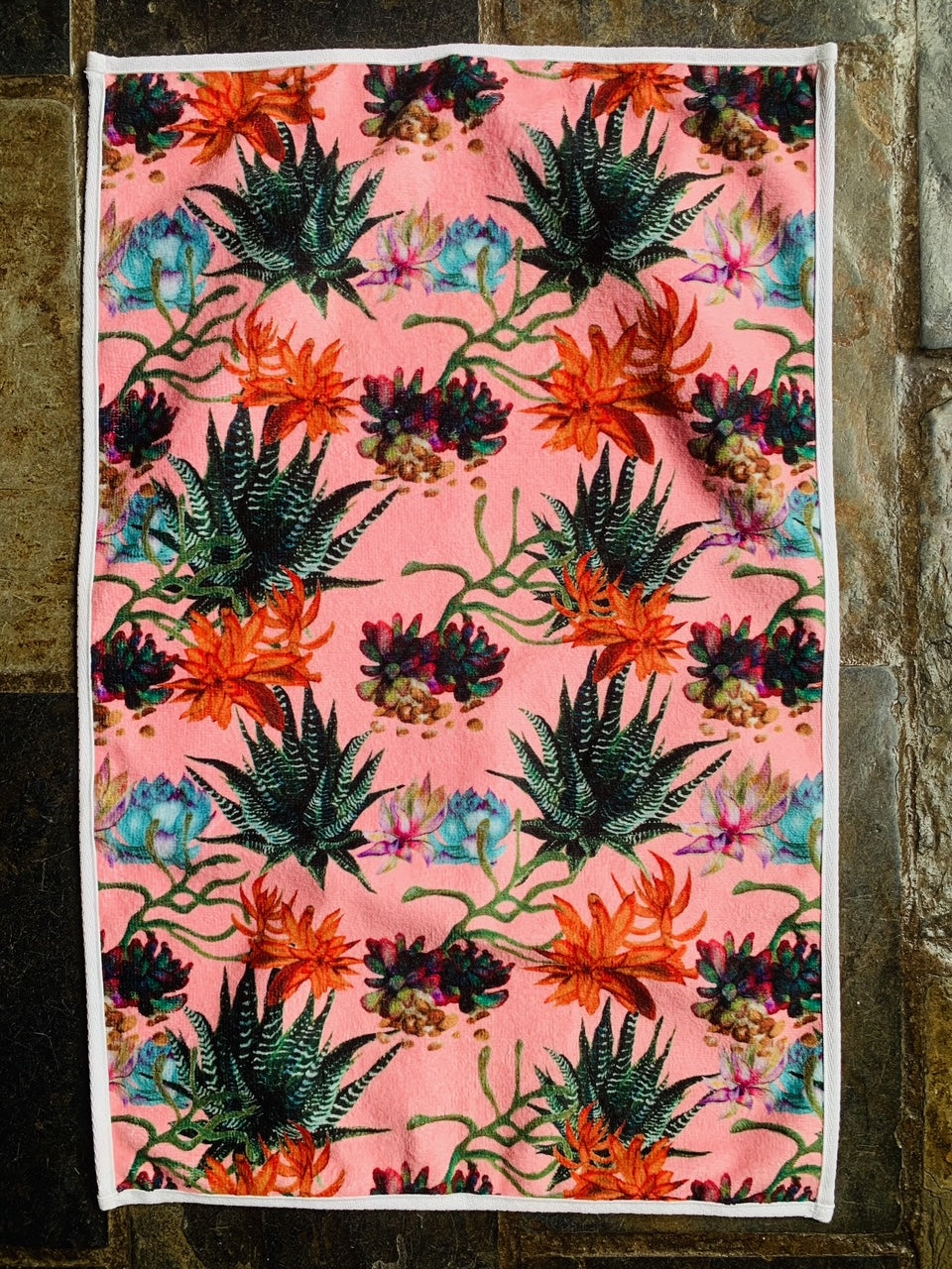 Guest hand towel